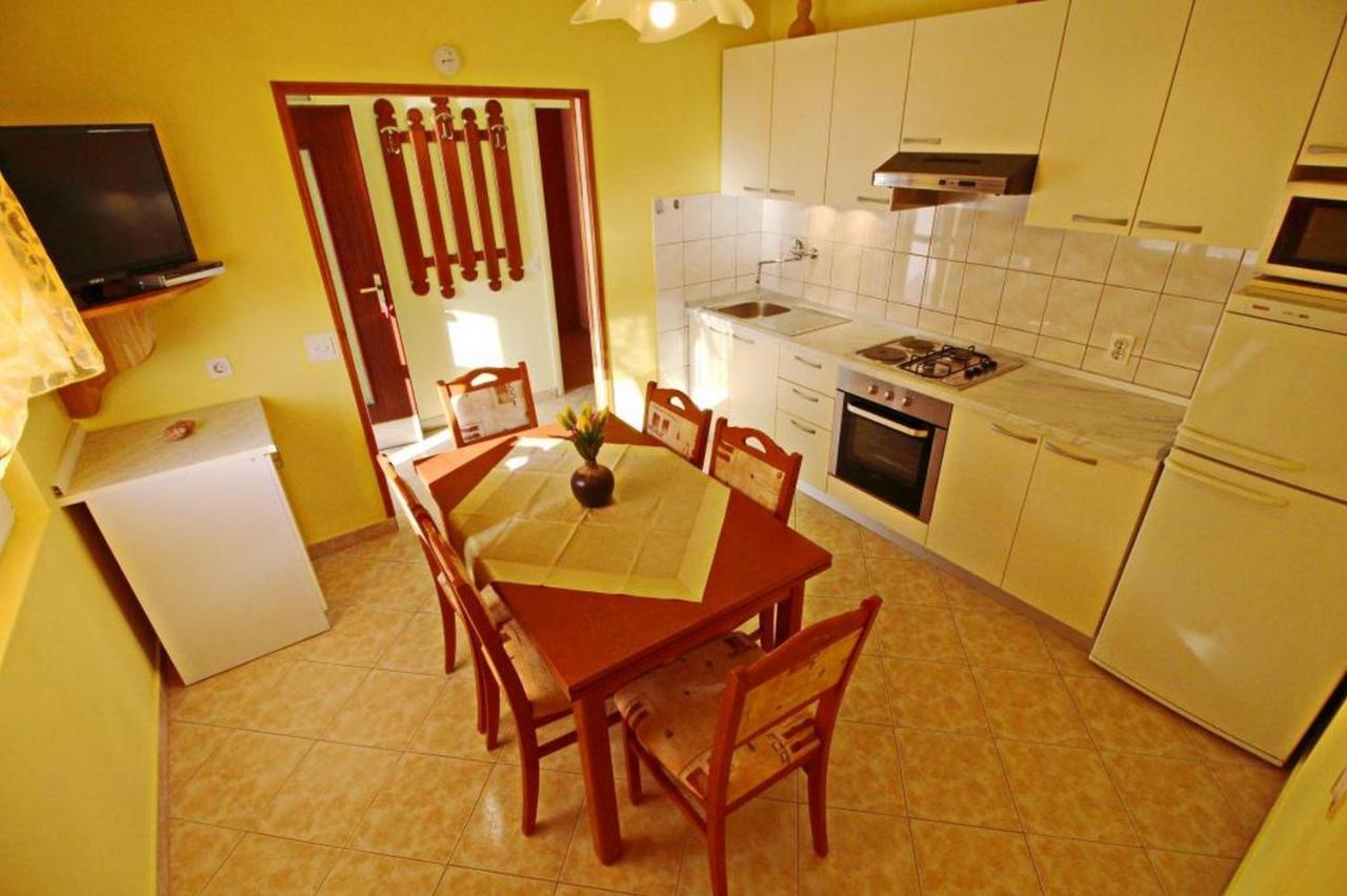 Apartments Villa Senija Prizba Exteriér fotografie